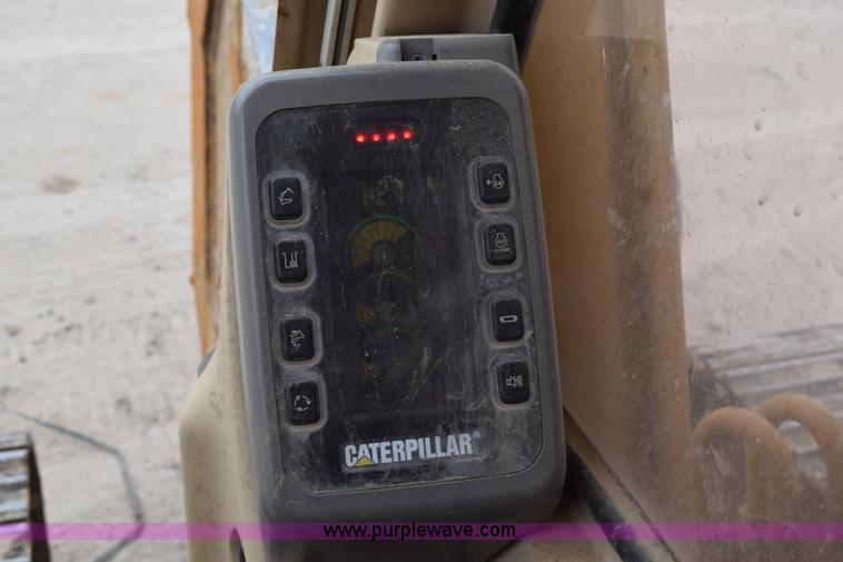 image for item H5239 1998 Caterpillar 320BL excavator