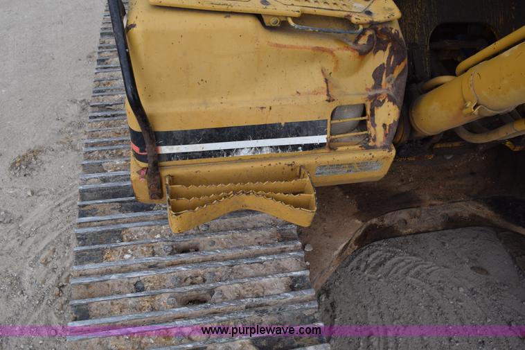 image for item H5239 1998 Caterpillar 320BL excavator