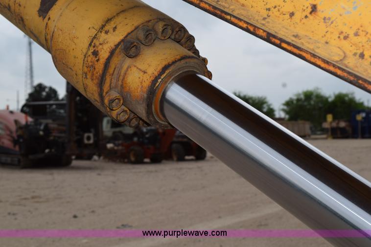 image for item H5239 1998 Caterpillar 320BL excavator