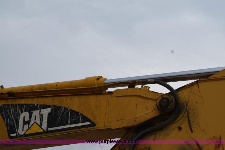 image for item H5239 1998 Caterpillar 320BL excavator