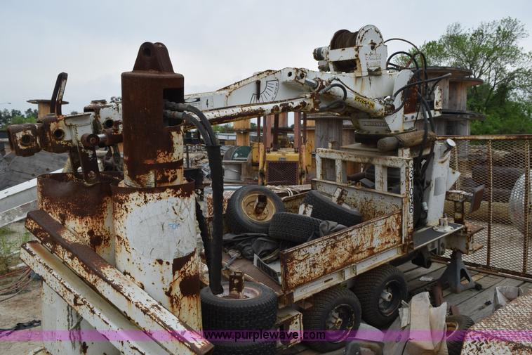 image for item H5241 Sd Pitman Panther 2500 mini crane with trailer