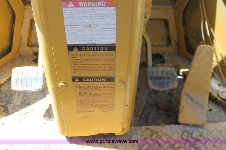 image for item H5864 1987 Komatsu WA150-1 wheel loader