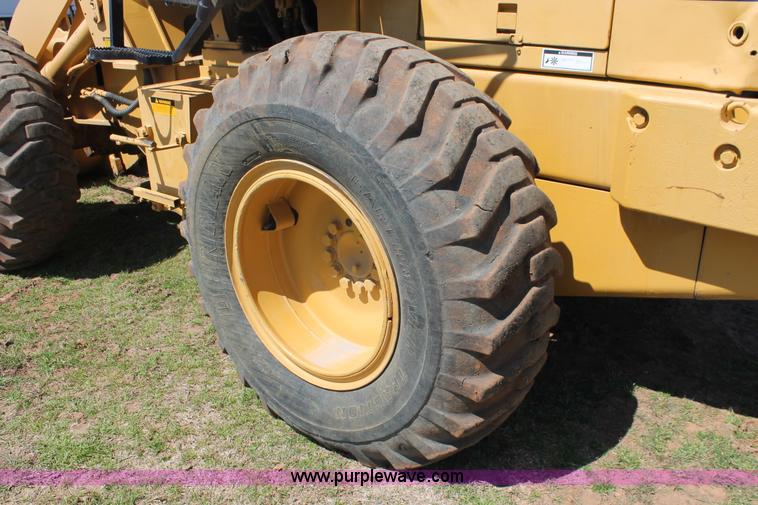 image for item H5864 1987 Komatsu WA150-1 wheel loader