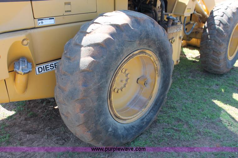 image for item H5864 1987 Komatsu WA150-1 wheel loader