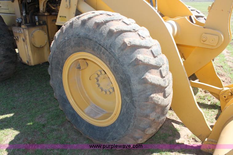 image for item H5864 1987 Komatsu WA150-1 wheel loader