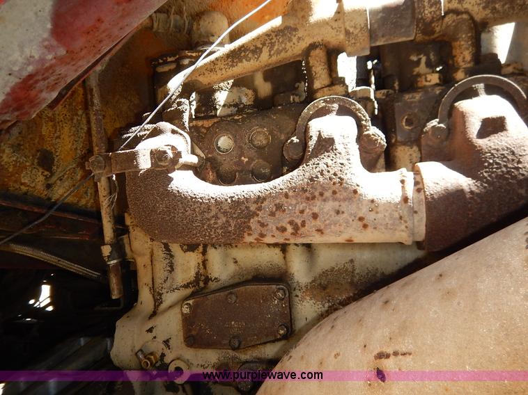 image for item H7908 1978 Ford 9000 water truck