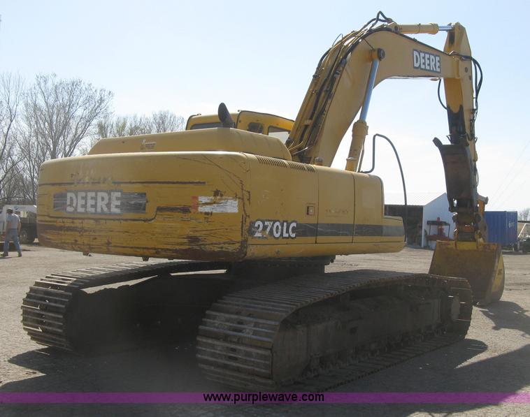 image for item H8724 2001 John Deere 270 LC excavator