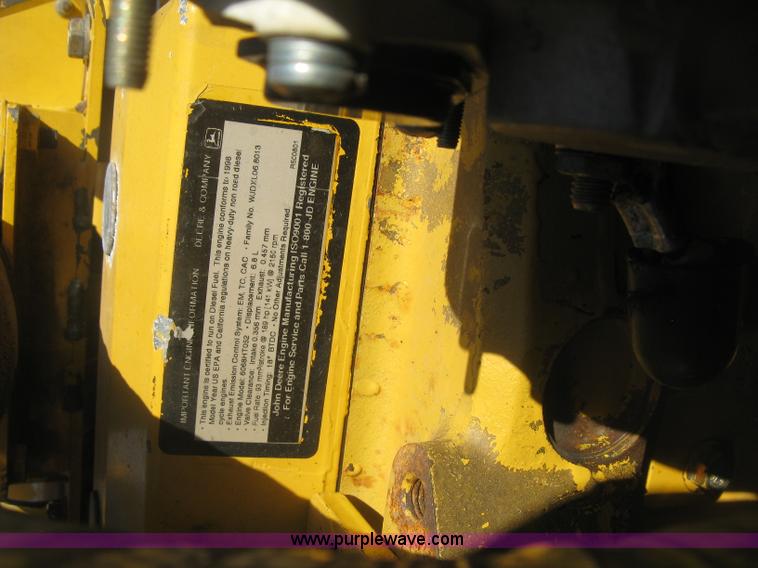 image for item H8724 2001 John Deere 270 LC excavator