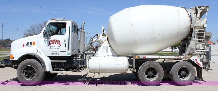 image for item I1750 2000 Sterling T93 mixer truck