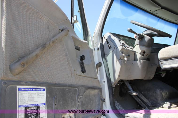 image for item I1750 2000 Sterling T93 mixer truck