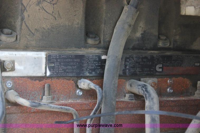 image for item I1750 2000 Sterling T93 mixer truck