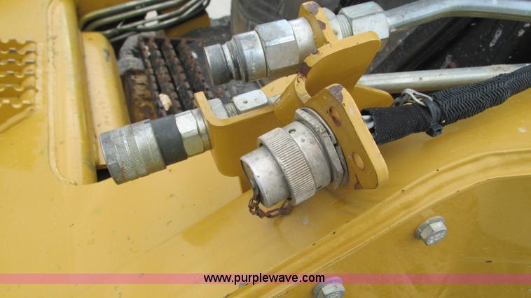 image for item I3066 2011 Caterpillar 289C skid steer