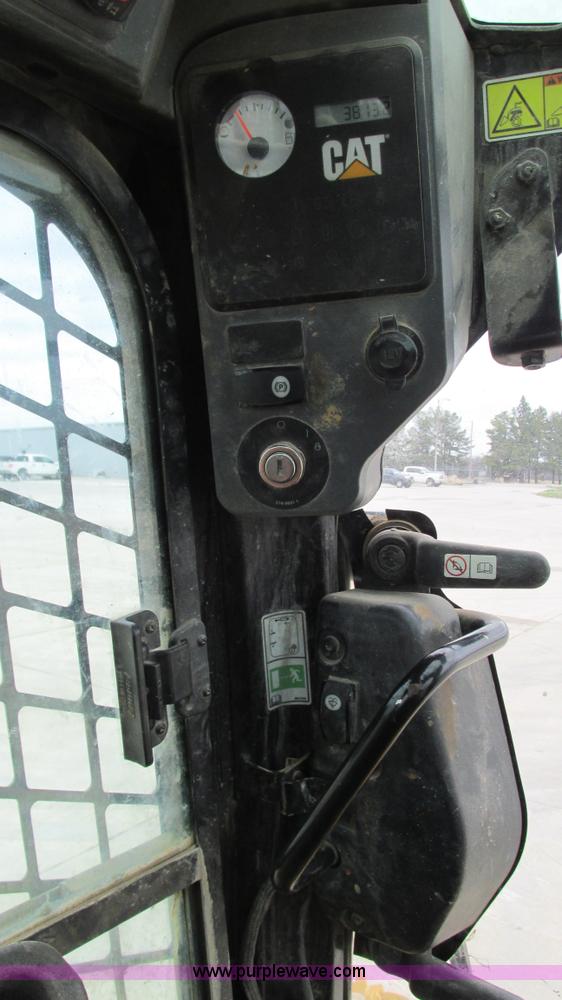 image for item I3066 2011 Caterpillar 289C skid steer