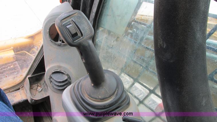 image for item I3066 2011 Caterpillar 289C skid steer
