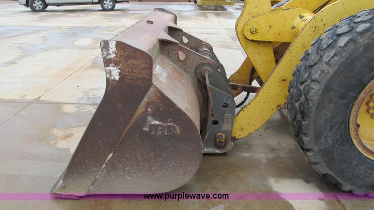image for item I3067 2001 Komatsu WA180-3 wheel loader