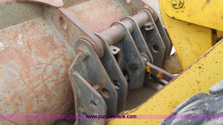 image for item I3067 2001 Komatsu WA180-3 wheel loader