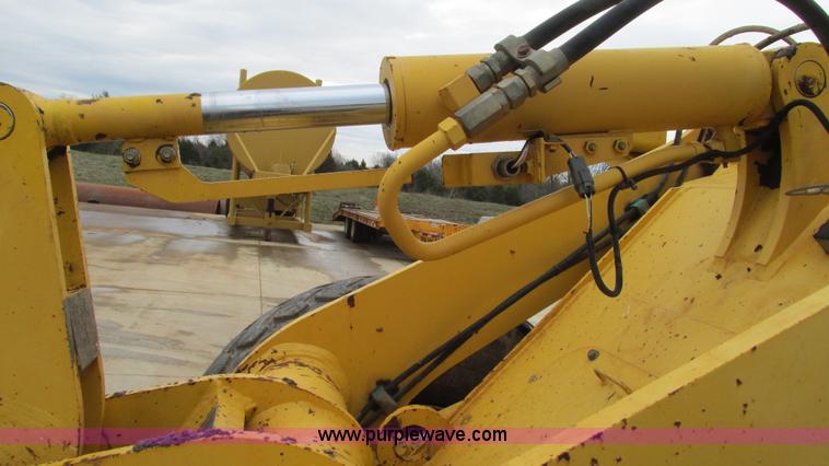 image for item I3067 2001 Komatsu WA180-3 wheel loader