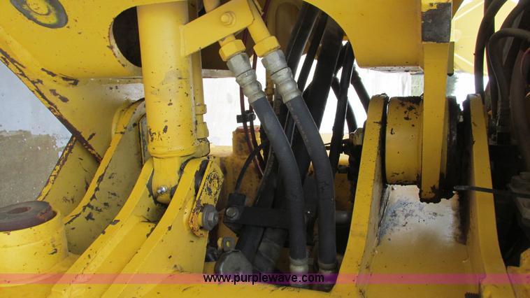 image for item I3067 2001 Komatsu WA180-3 wheel loader