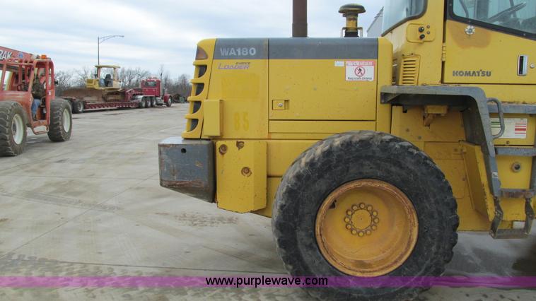 image for item I3067 2001 Komatsu WA180-3 wheel loader
