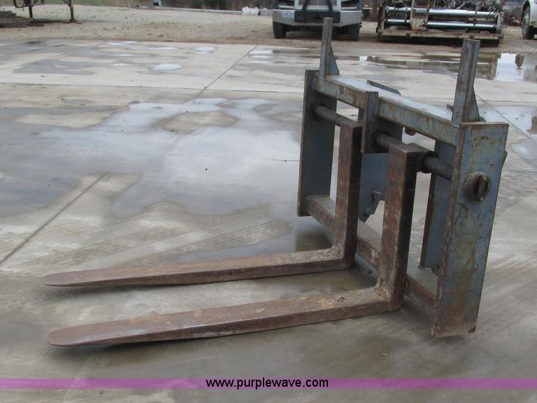 image for item I3067 2001 Komatsu WA180-3 wheel loader