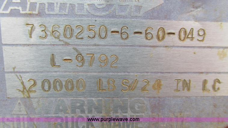 image for item I3067 2001 Komatsu WA180-3 wheel loader