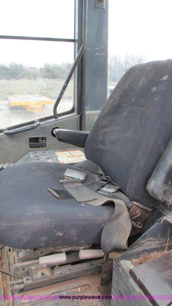 image for item I3067 2001 Komatsu WA180-3 wheel loader