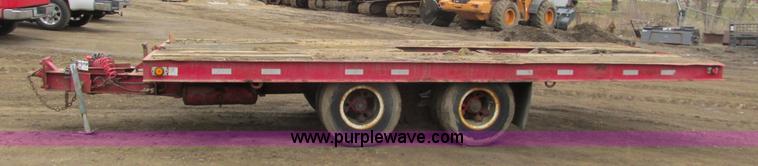 image for item I3753 1983 Hyster tilt deck trailer