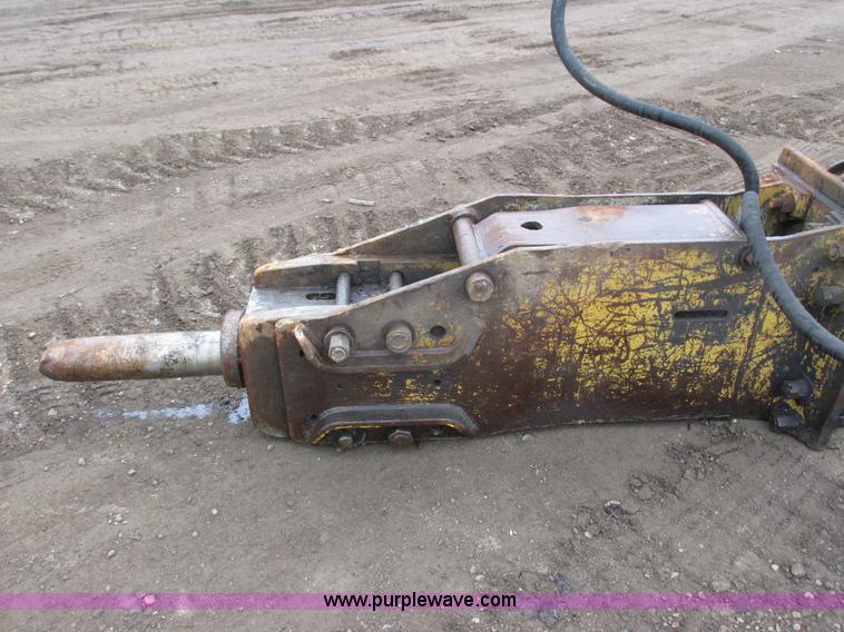 image for item I3754 1984 Koehring 266 excavator