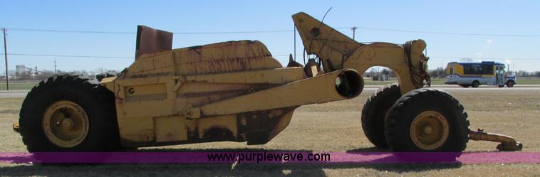 image for item I4012 Caterpillar 80 pull scraper