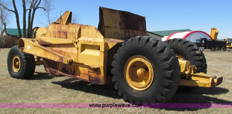 image for item I4012 Caterpillar 80 pull scraper