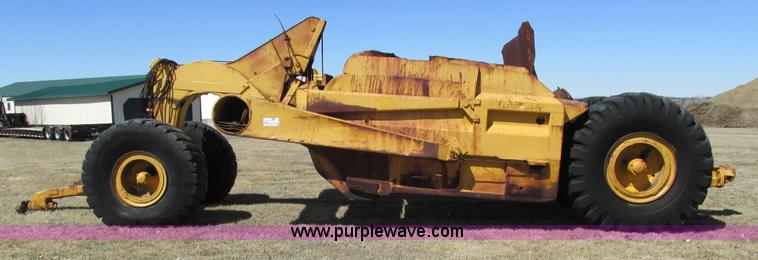 image for item I4012 Caterpillar 80 pull scraper