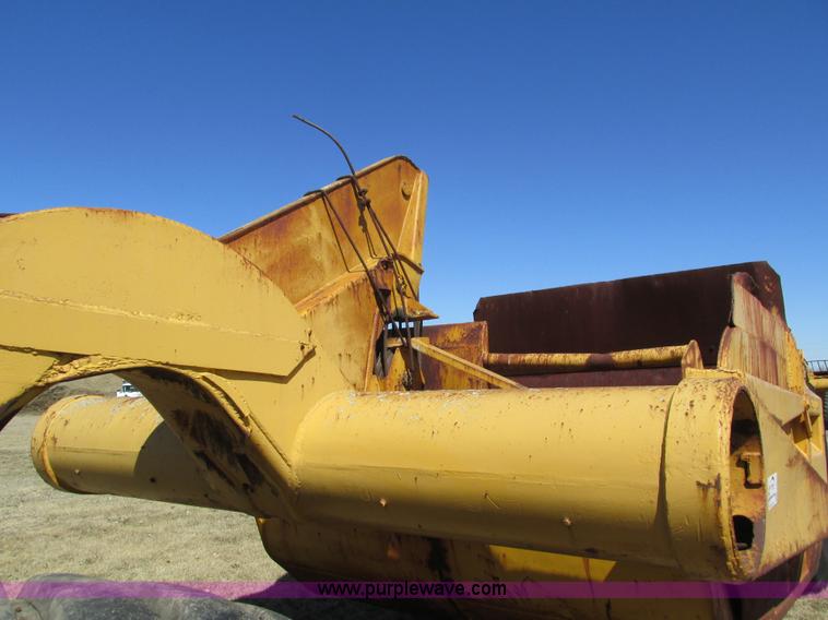 image for item I4012 Caterpillar 80 pull scraper