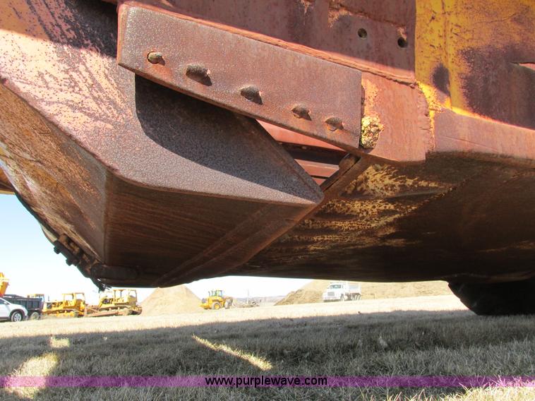 image for item I4012 Caterpillar 80 pull scraper