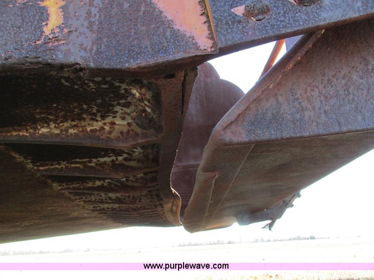 image for item I4012 Caterpillar 80 pull scraper