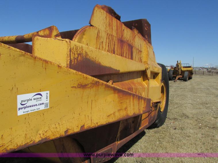 image for item I4012 Caterpillar 80 pull scraper