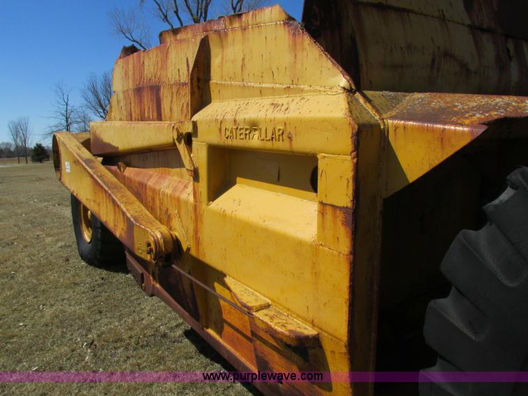 image for item I4012 Caterpillar 80 pull scraper