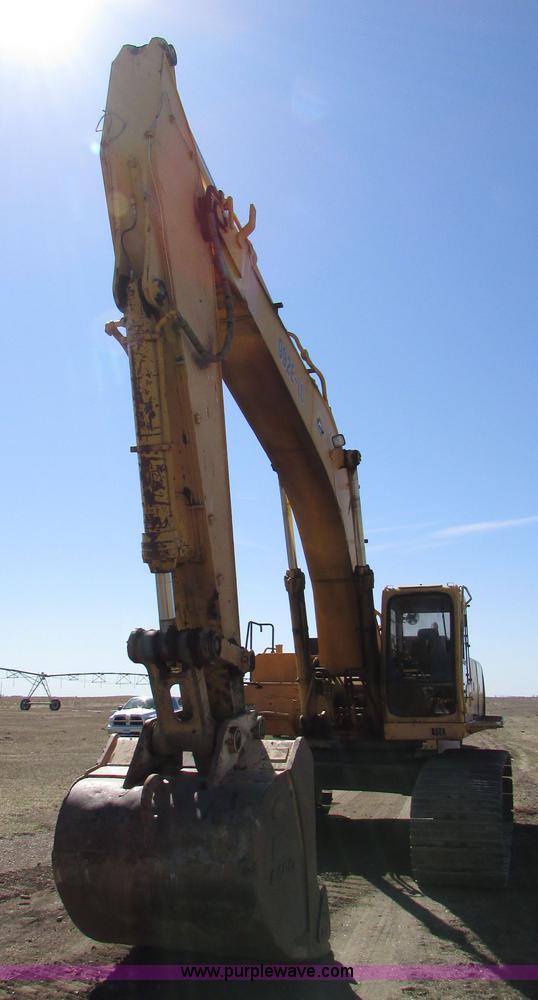 image for item I6527 1997 John Deere 992E-LC excavator