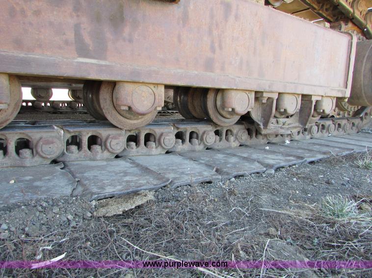 image for item I6527 1997 John Deere 992E-LC excavator