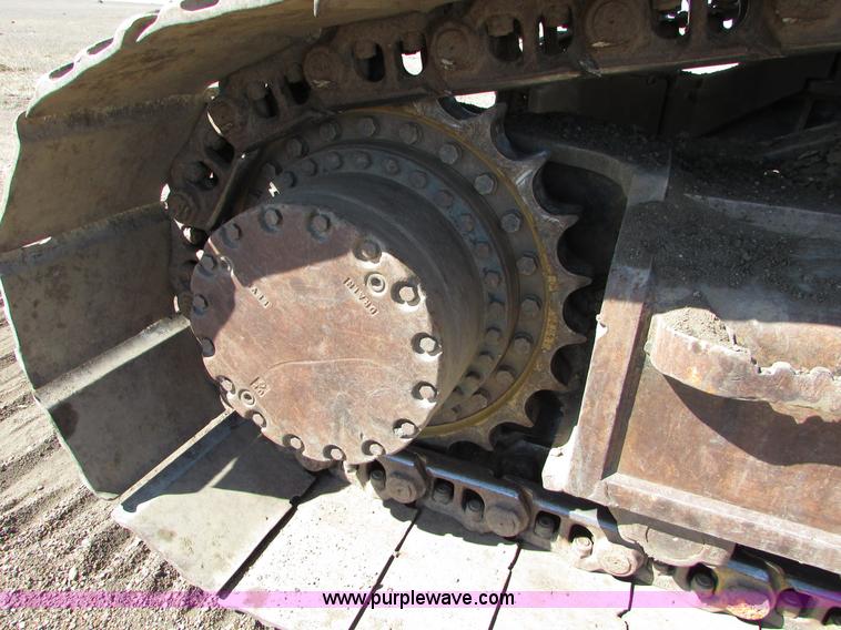 image for item I6527 1997 John Deere 992E-LC excavator