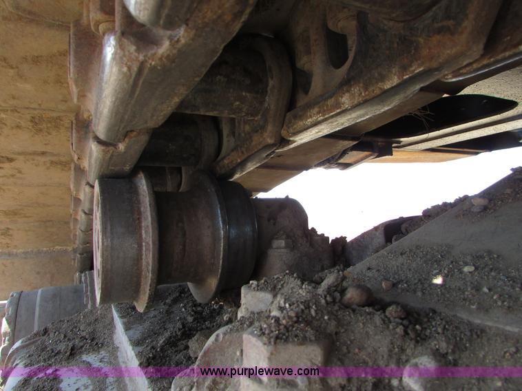 image for item I6527 1997 John Deere 992E-LC excavator