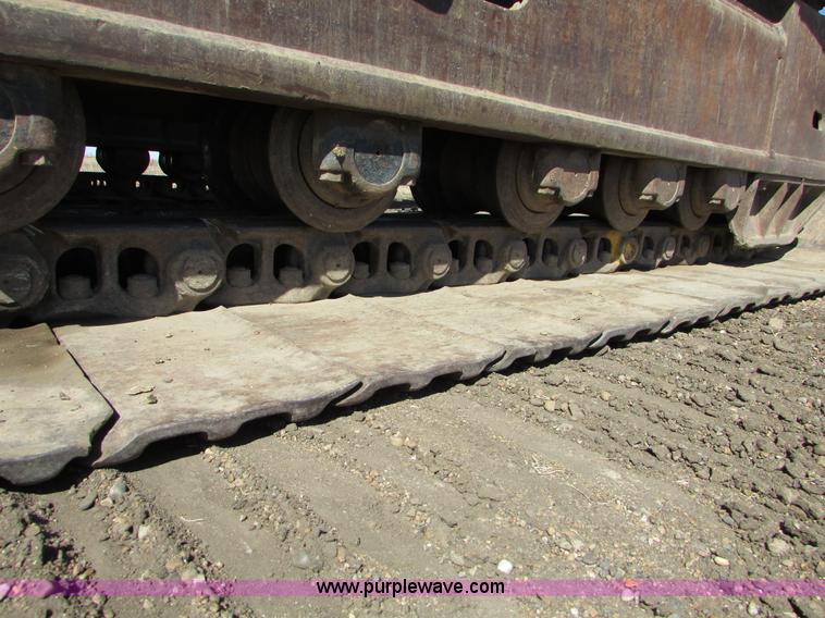 image for item I6527 1997 John Deere 992E-LC excavator