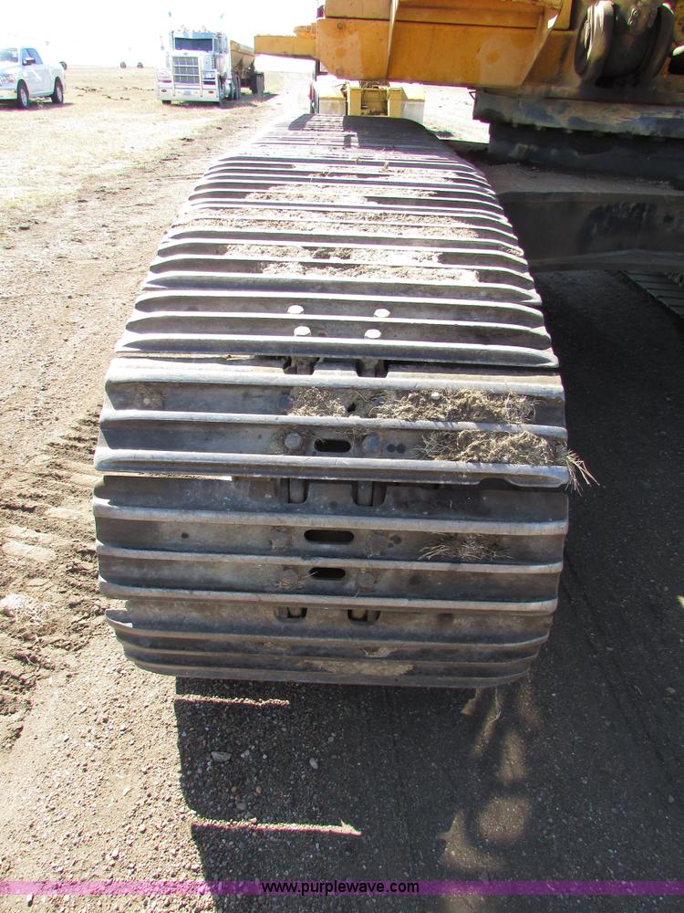 image for item I6527 1997 John Deere 992E-LC excavator