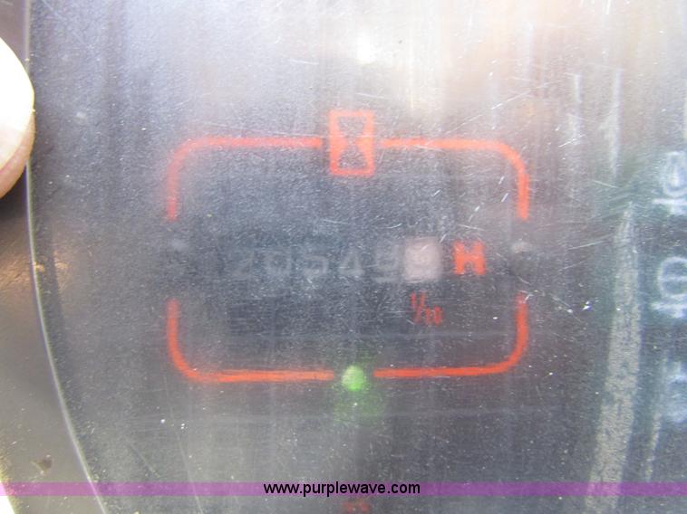 image for item I6527 1997 John Deere 992E-LC excavator