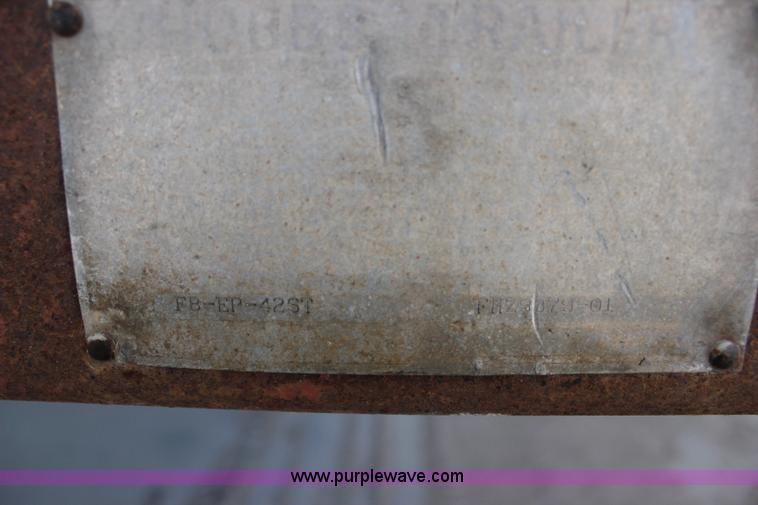 image for item J2251 1978 Hobbs FB6B42ST flatbed trailer