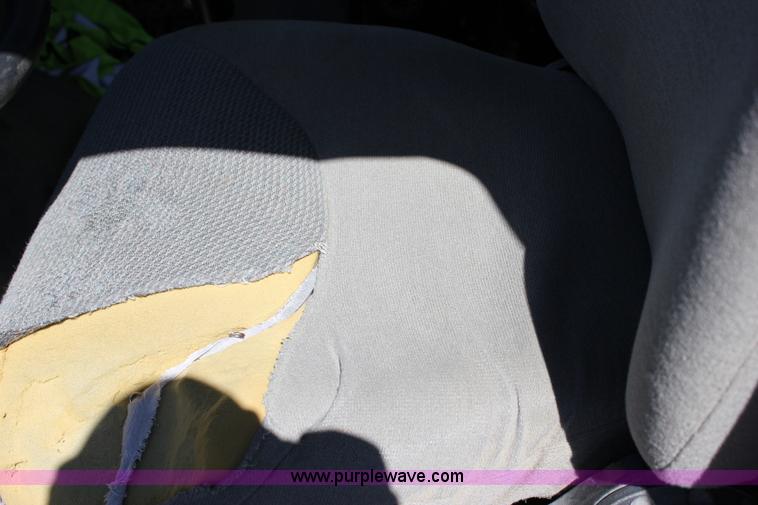 image for item J2253 1999 Sterling A9500 mixer truck