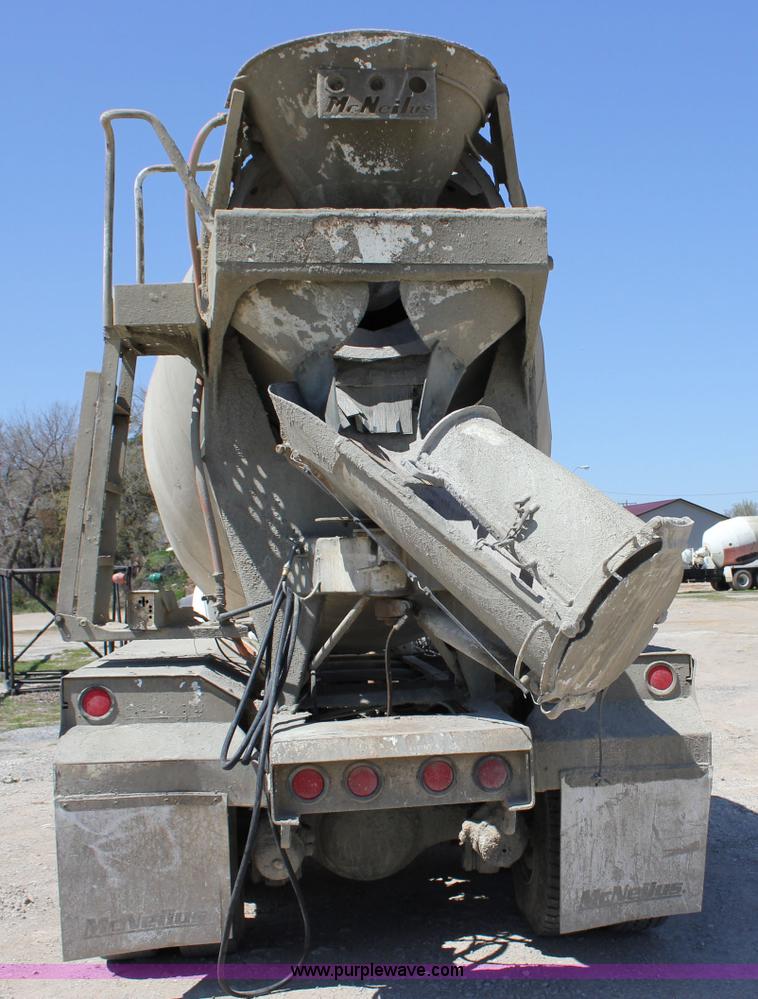 image for item J2254 1991 Ford LT8000 mixer truck