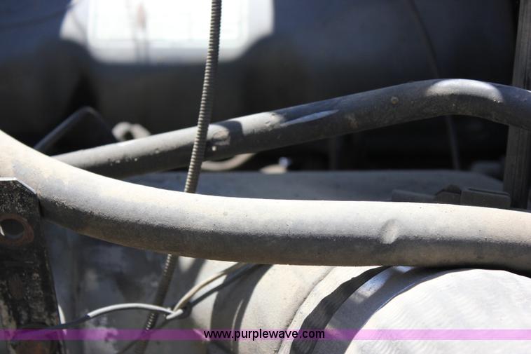 image for item J2254 1991 Ford LT8000 mixer truck