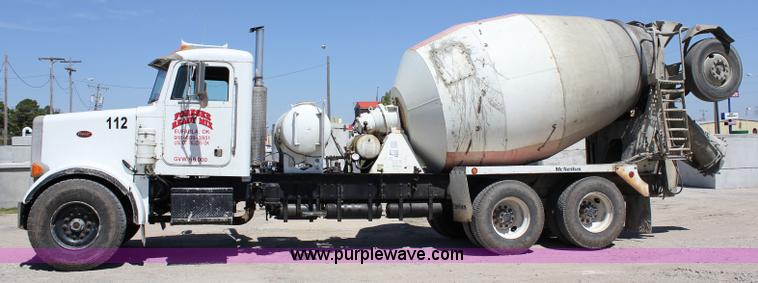 image for item J2255 1990 Peterbilt 357 mixer truck