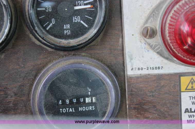 image for item J2255 1990 Peterbilt 357 mixer truck