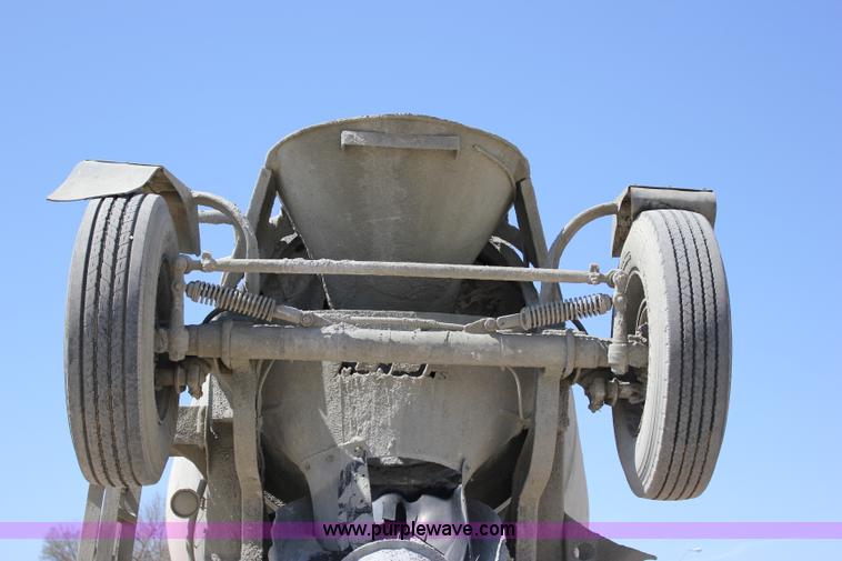 image for item J2255 1990 Peterbilt 357 mixer truck